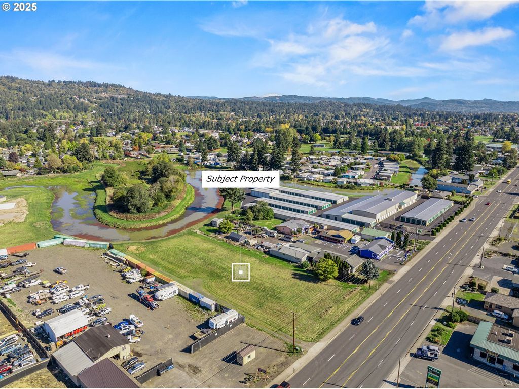 4504 Ocean Beach Hwy, Longview