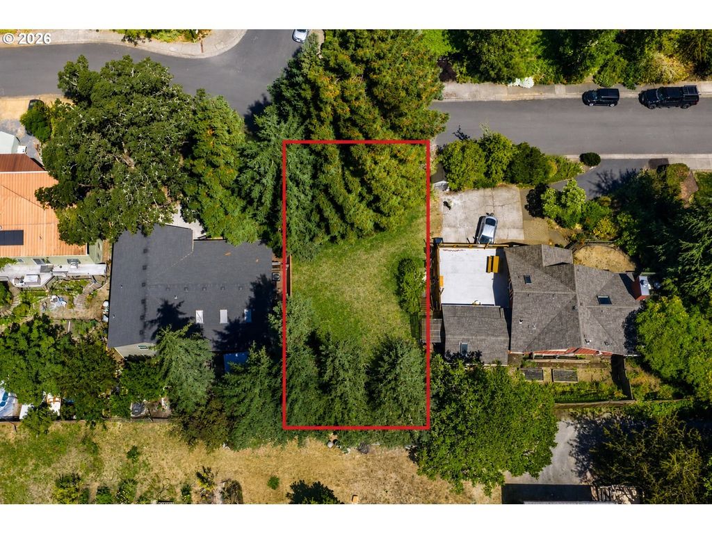Tiara Street, Eugene