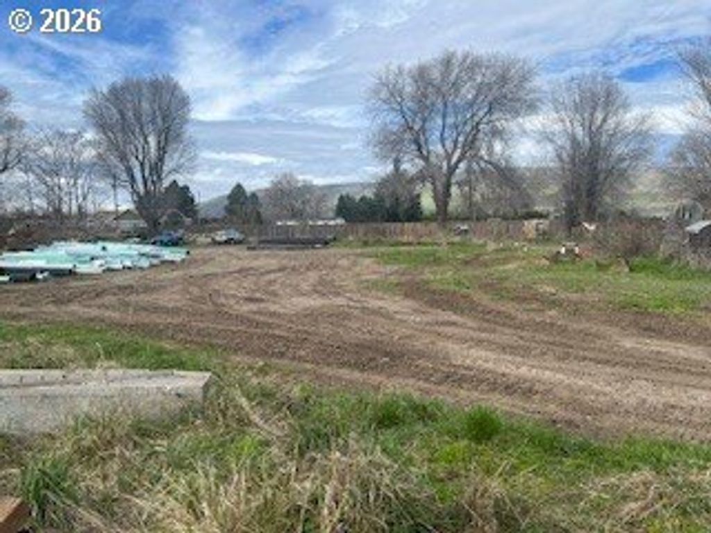 308 Shepler St, Dallesport