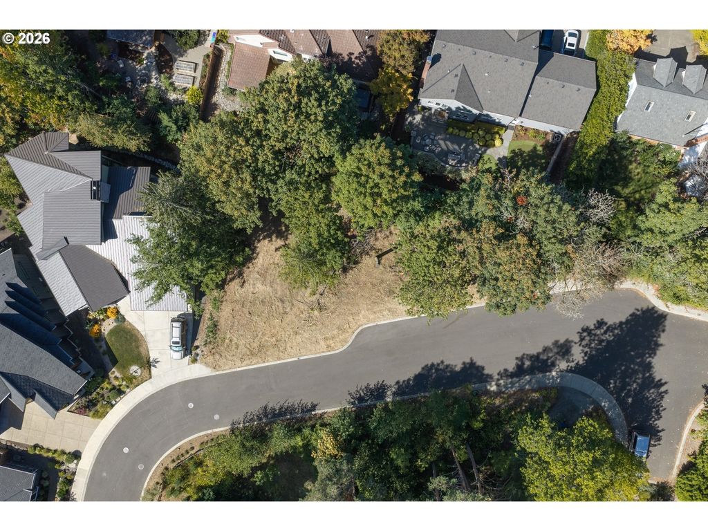 10143 Nw Wellhouse Ln 4, Portland