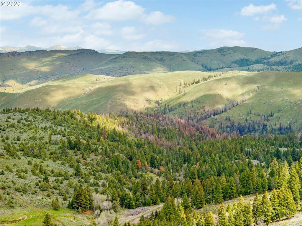 Clarks Creek Rd, Bridgeport