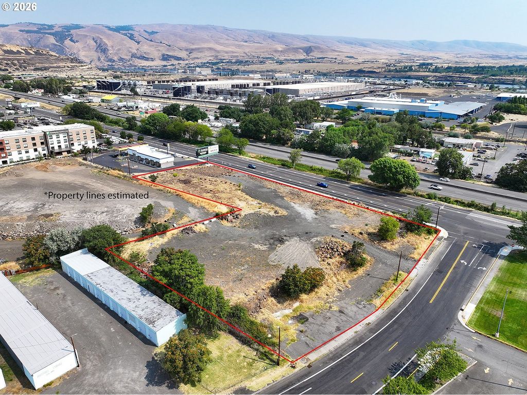707 Snipes St, The Dalles