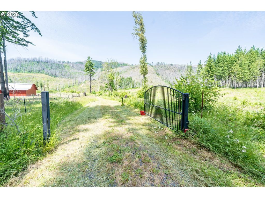 51789 Gates E, Gates