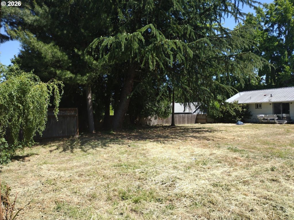 765 Se Judson St, Salem
