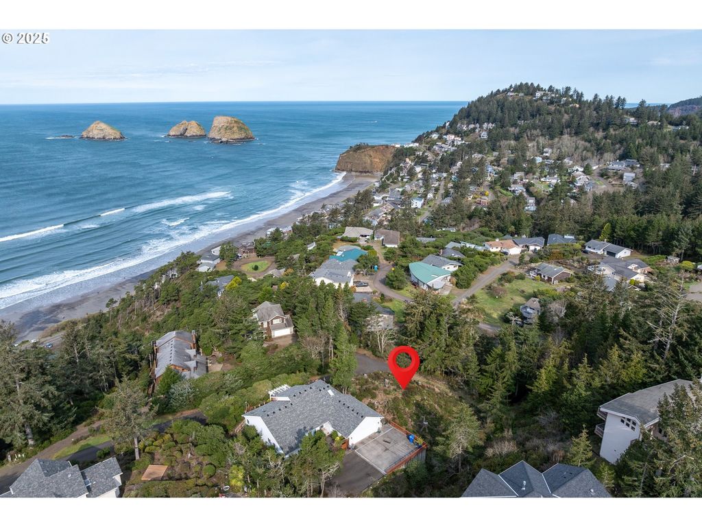 Pinewood, Oceanside