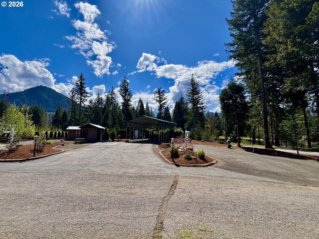 54432 Mckenzie Hwy 41, McKenzie Bridge