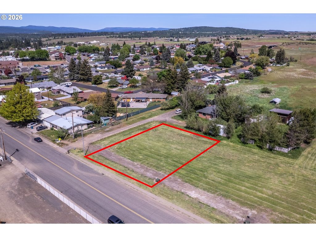 808 S Roosevelt St, Goldendale