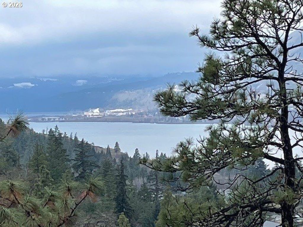 Asher St 32, Mosier