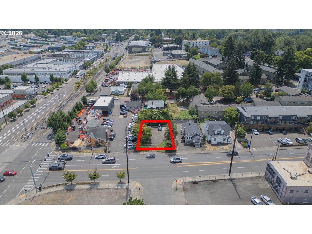 1590 Se Holgate Blvd, Portland