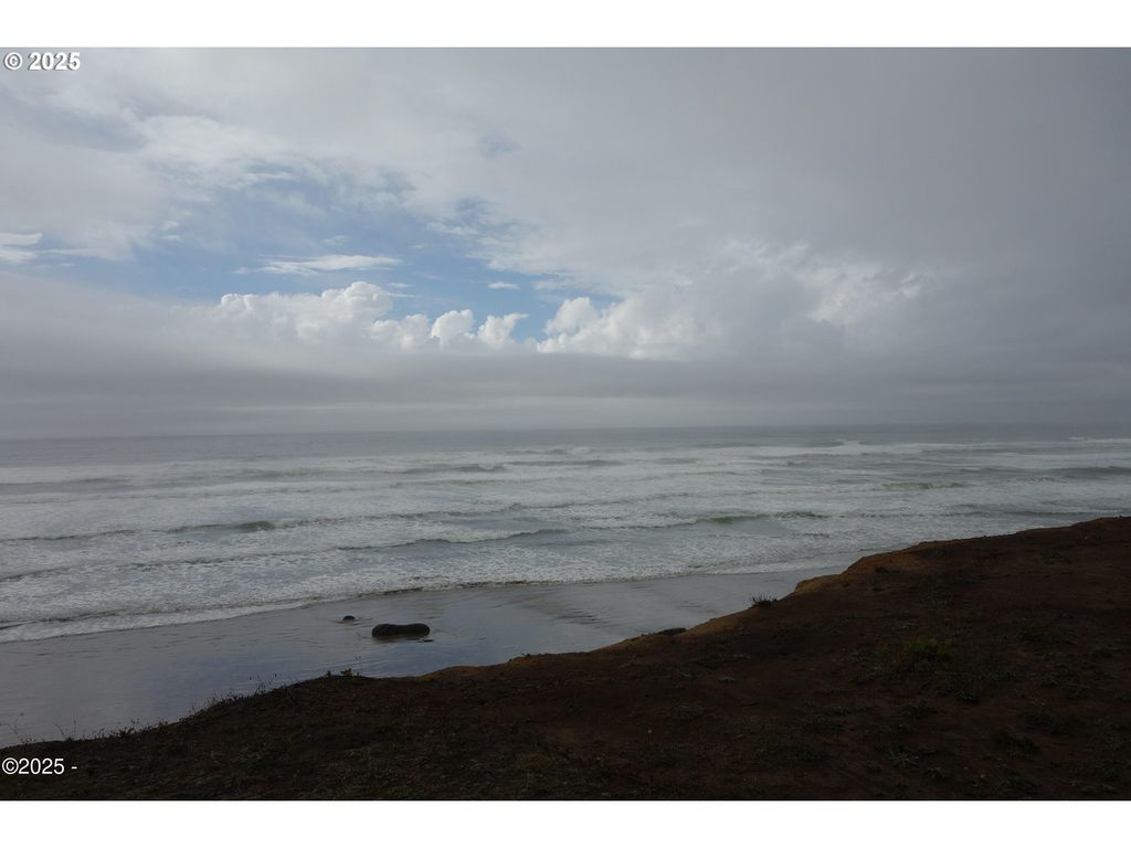 5000 Raspberry, Seal Rock