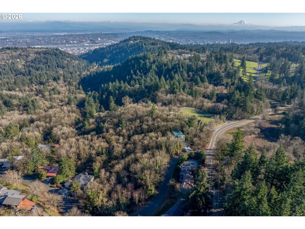 Nw Royal - Lot 4 Blvd, Portland
