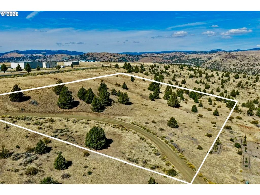 4-k Overlook Ln, John Day
