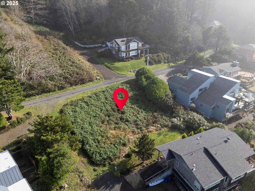 6900 Ne Neptune Tl200, Lincoln City