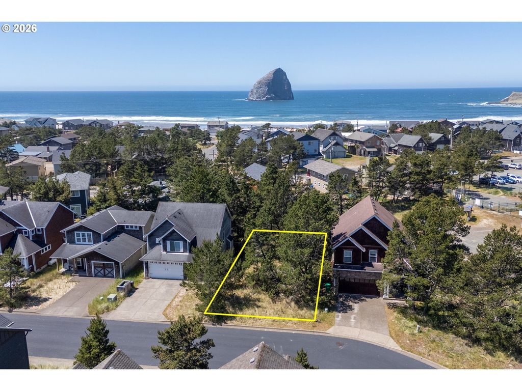 9500 Dory Pointe Loop 9500, Pacific City