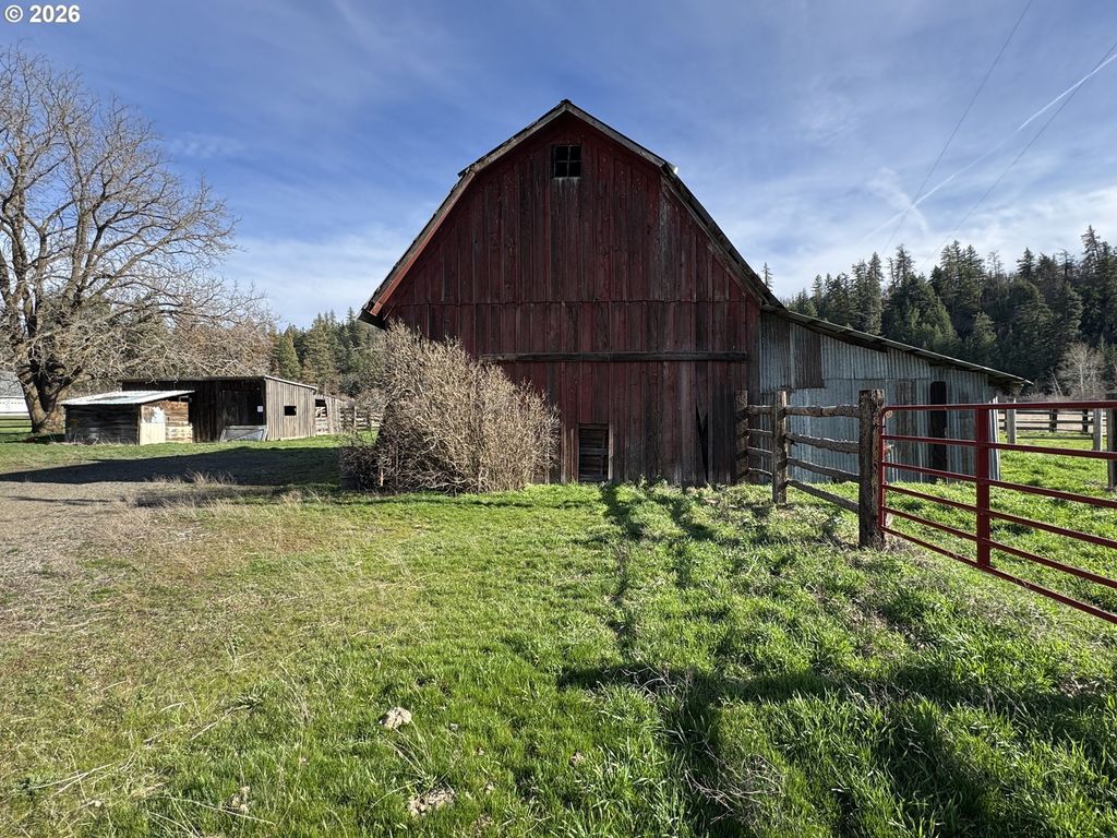 1550 Hwy 97, Goldendale