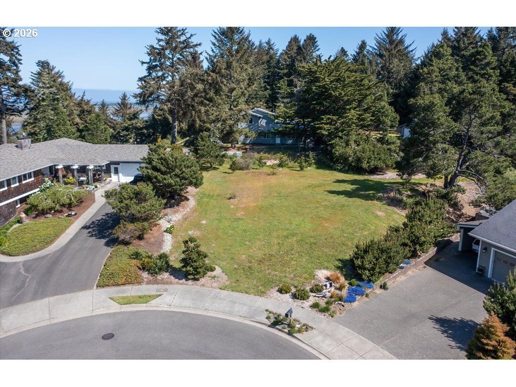576 Ne Klamath Ave, Bandon