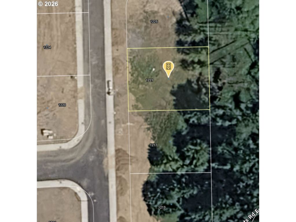 1221 Lighthouse Ln, Brookings