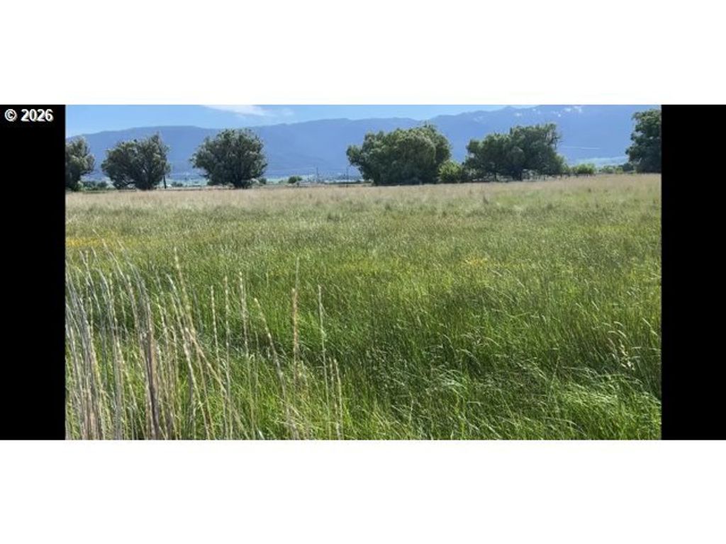 43097 Hwy 30, Baker City