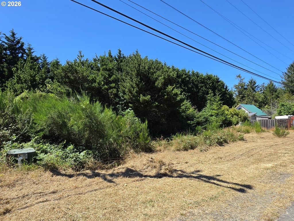 Jackson St, Port Orford