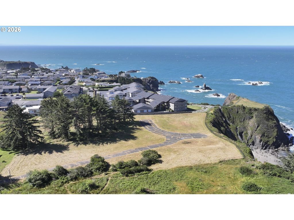 0000 Chetco Ave, Brookings