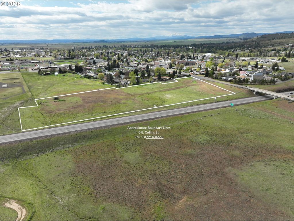 E Collins St, Goldendale