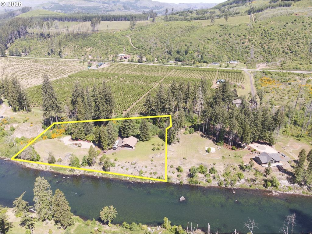 46836 Mckenzie Hwy, Vida