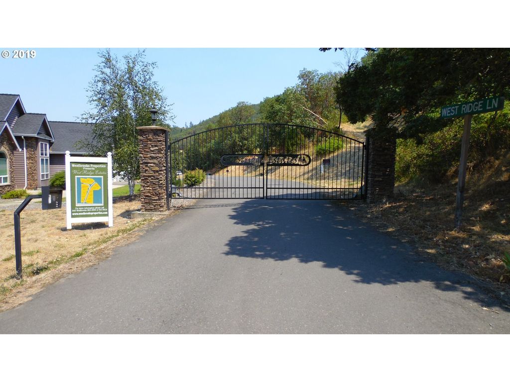 115 West Ridge Ln, Myrtle Creek