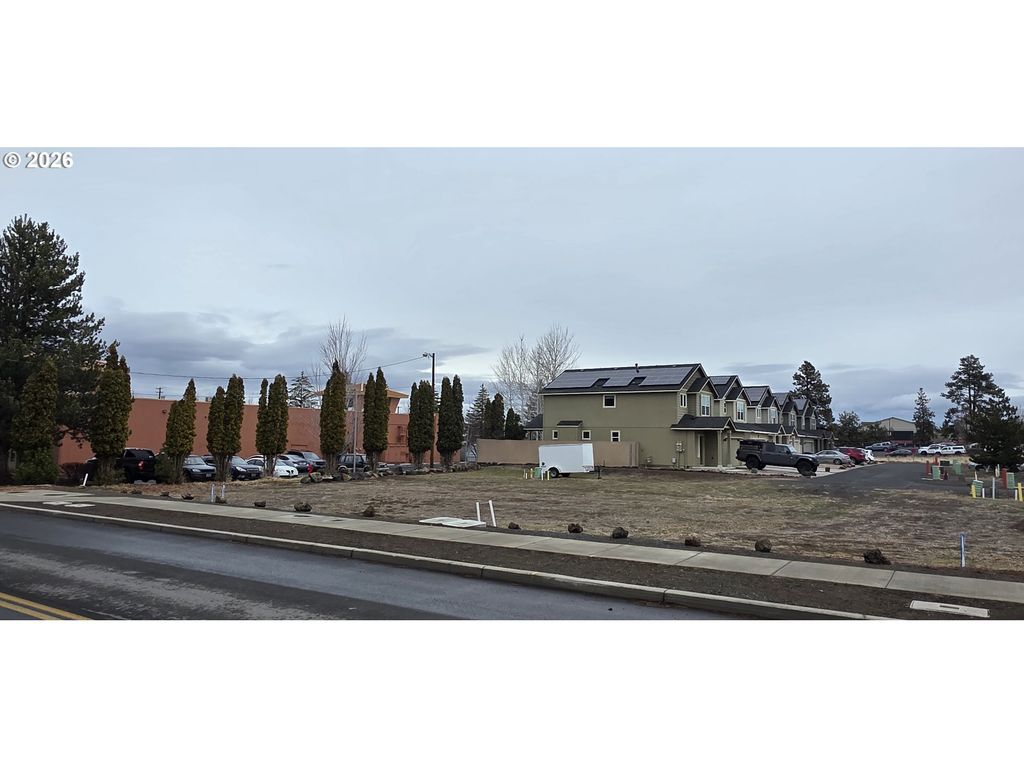 62062 Dean Swift Rd, Bend