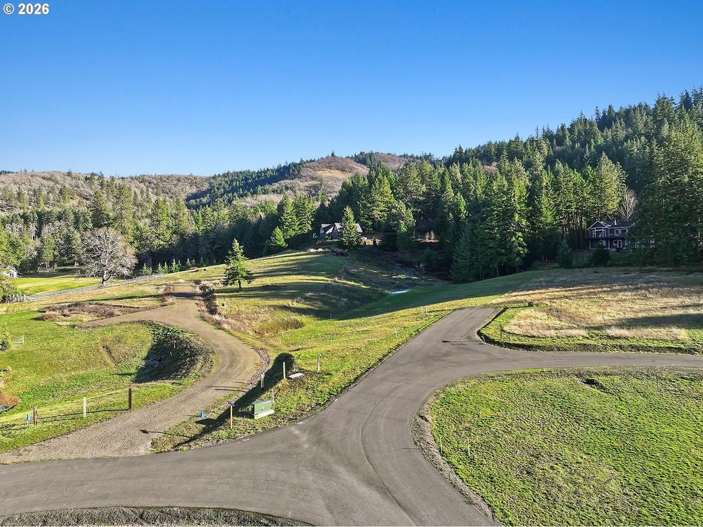 Lot 23 Husum Greens, White Salmon
