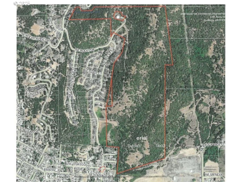 Ne Rocky Dr, Roseburg