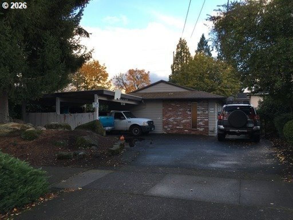 2014 Se Marion St, Portland