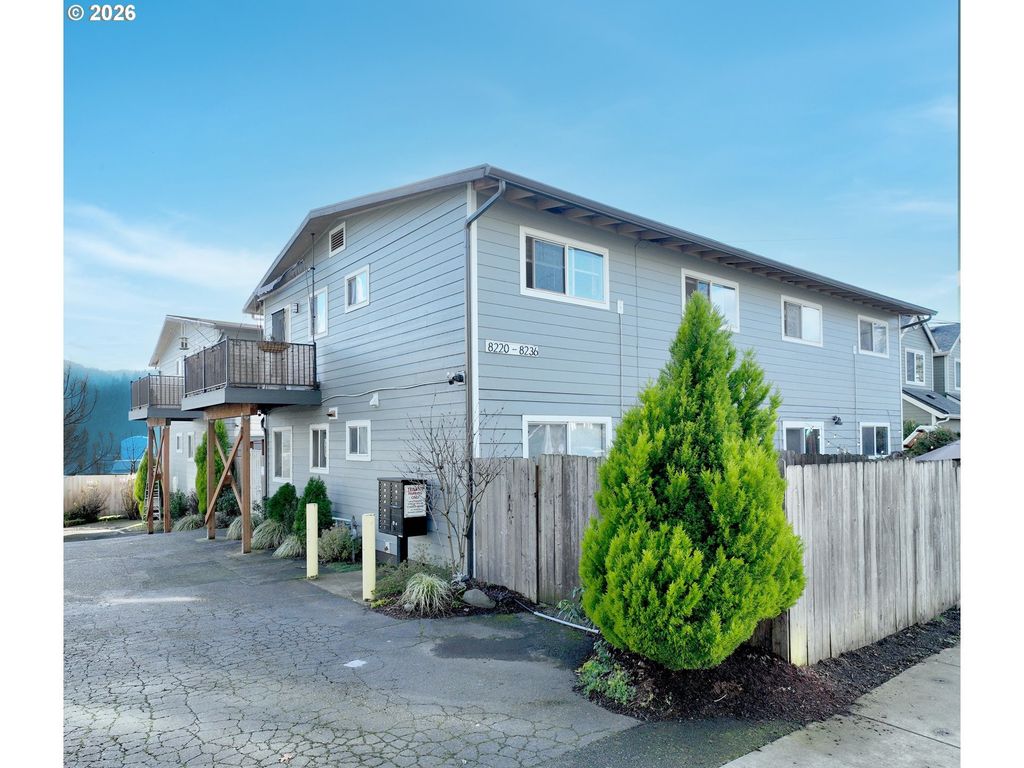 8220 N Edison St, Portland