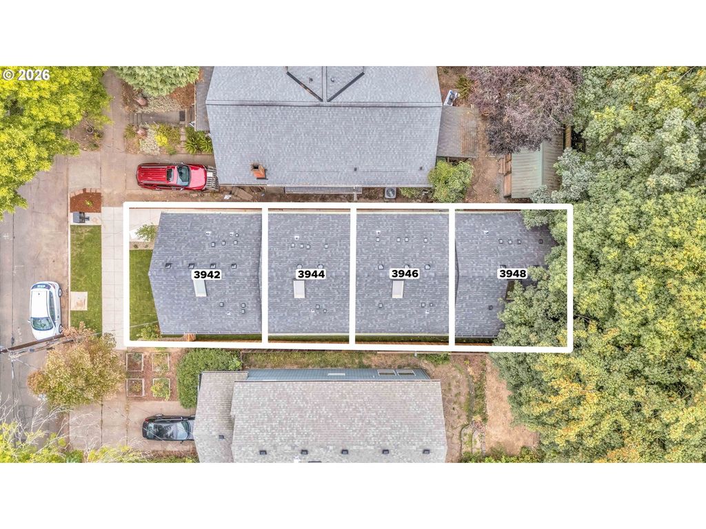 3940 Se Ivon St, Portland