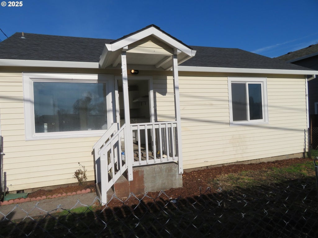 1070 Deer Island Rd, St. Helens