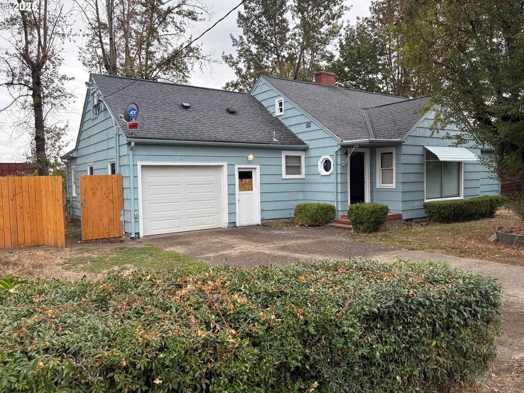 1281 Hwy 99n, Eugene