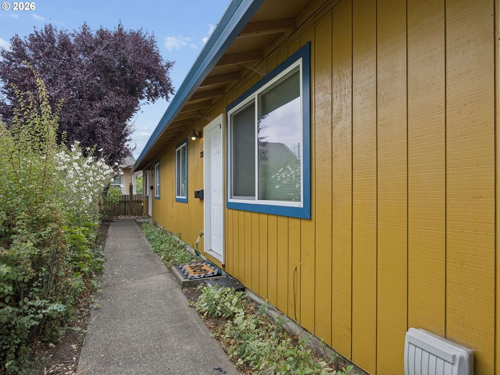 7322 N Albina Ave, Portland