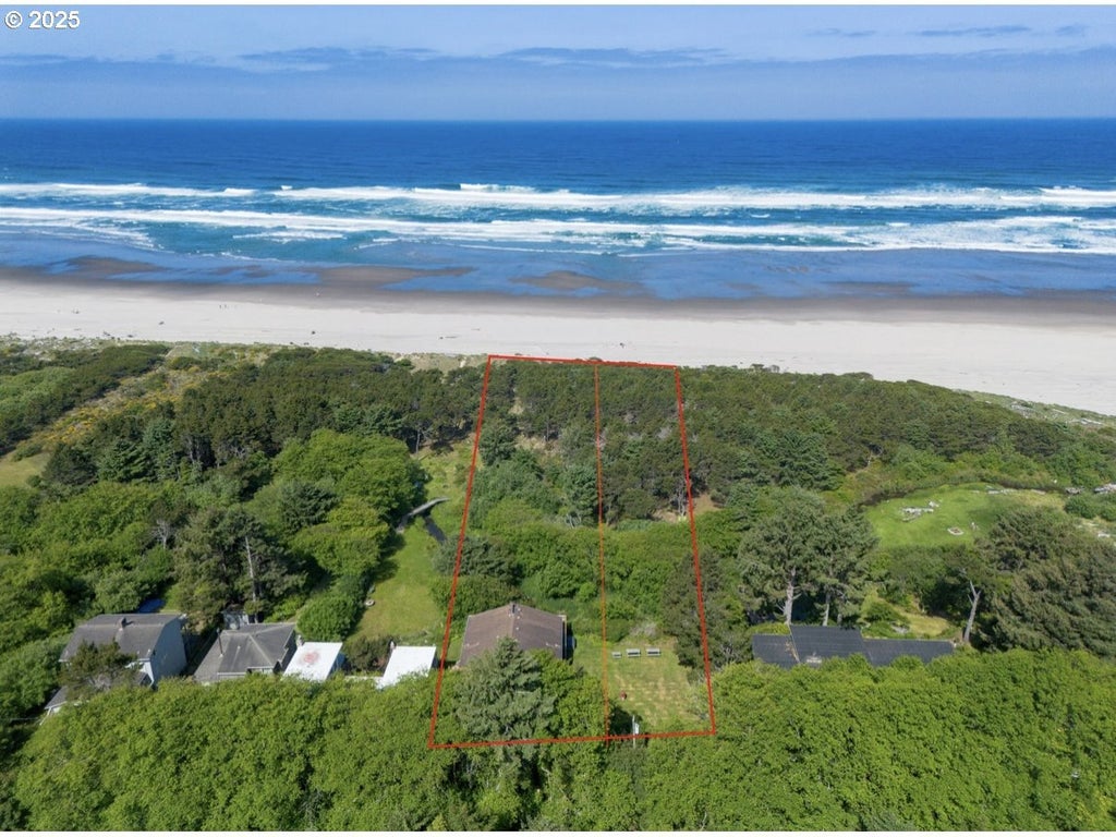 18320 N Highway 101, Rockaway Beach