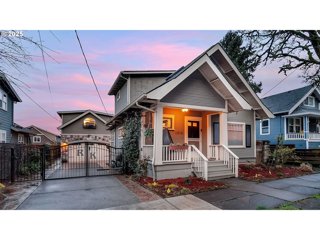 5816 S Corbett Ave, Portland