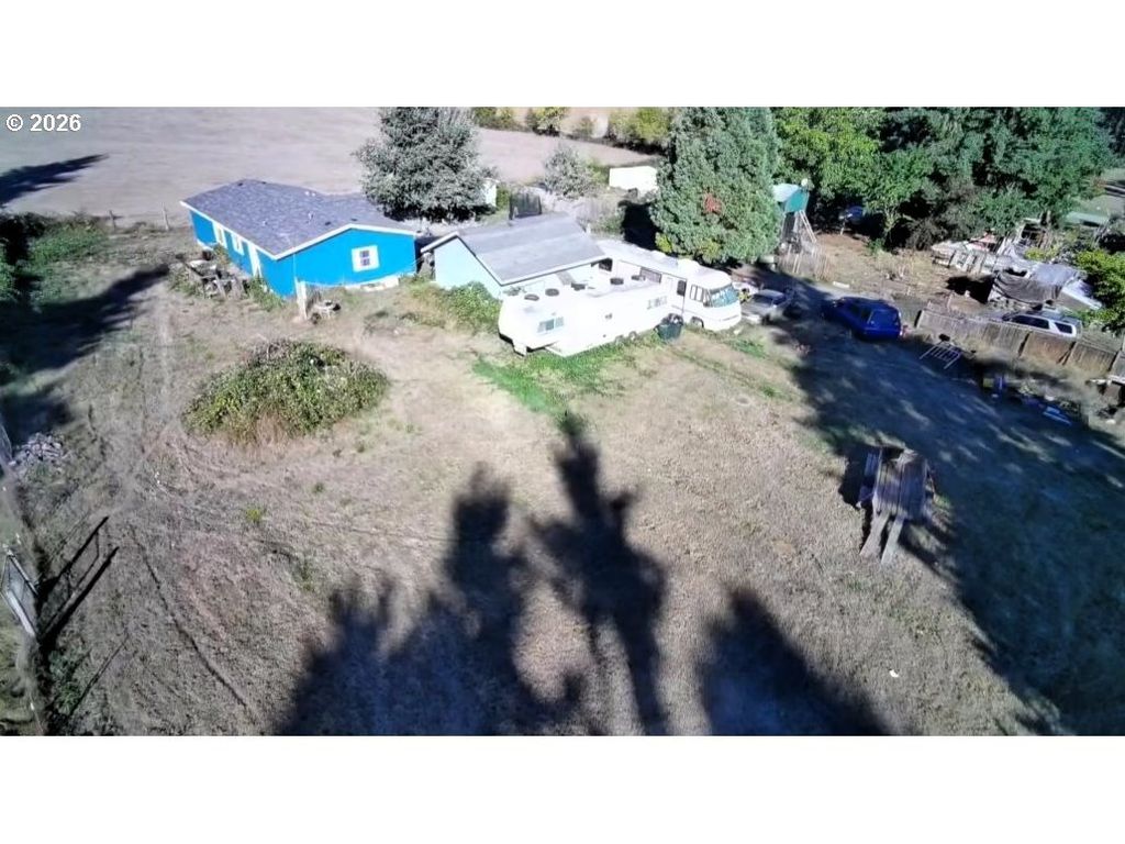 32120 Nichols Ln, Cottage Grove