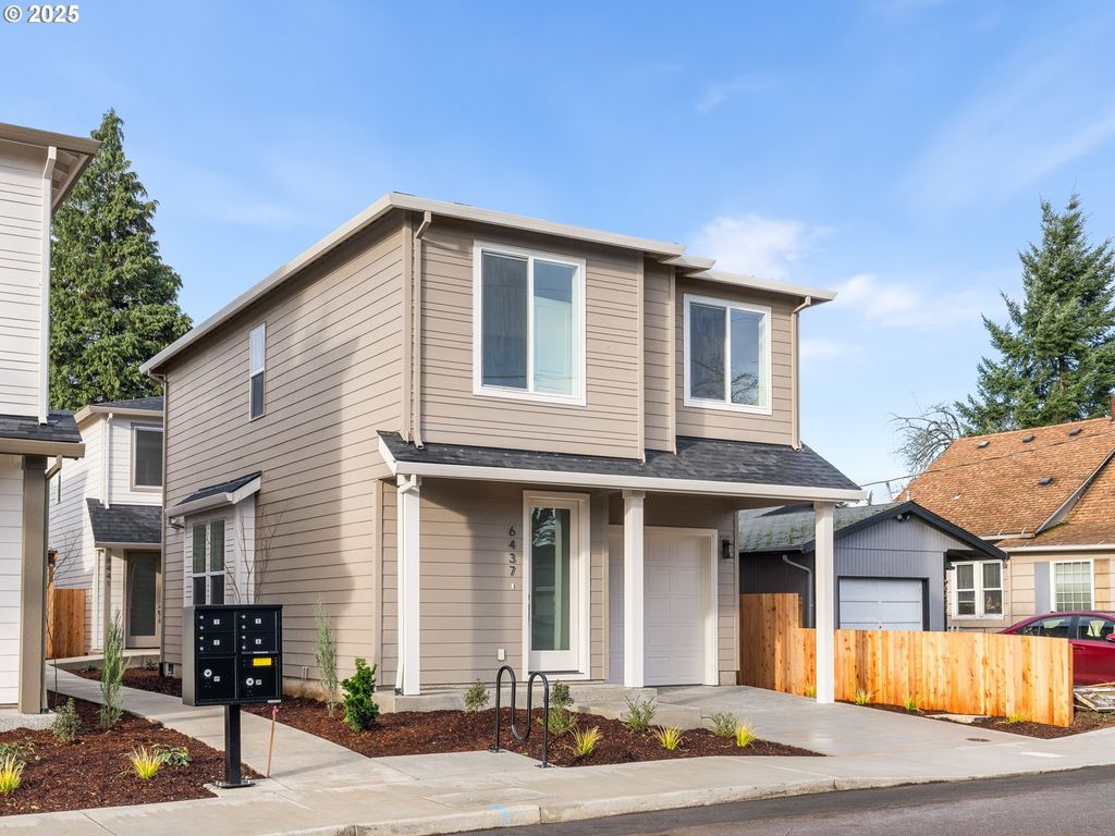 6439 Se 88th Ave, Portland