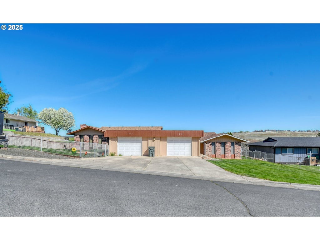 1209 Sw Zeta Ct, Pendleton