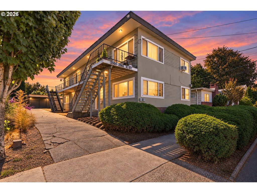 2554 Ne Hoyt St, Portland