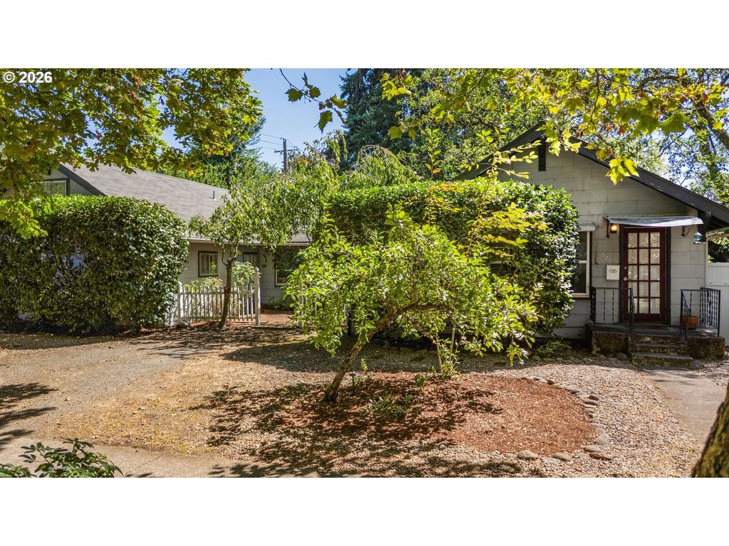 963 Madison St, Eugene
