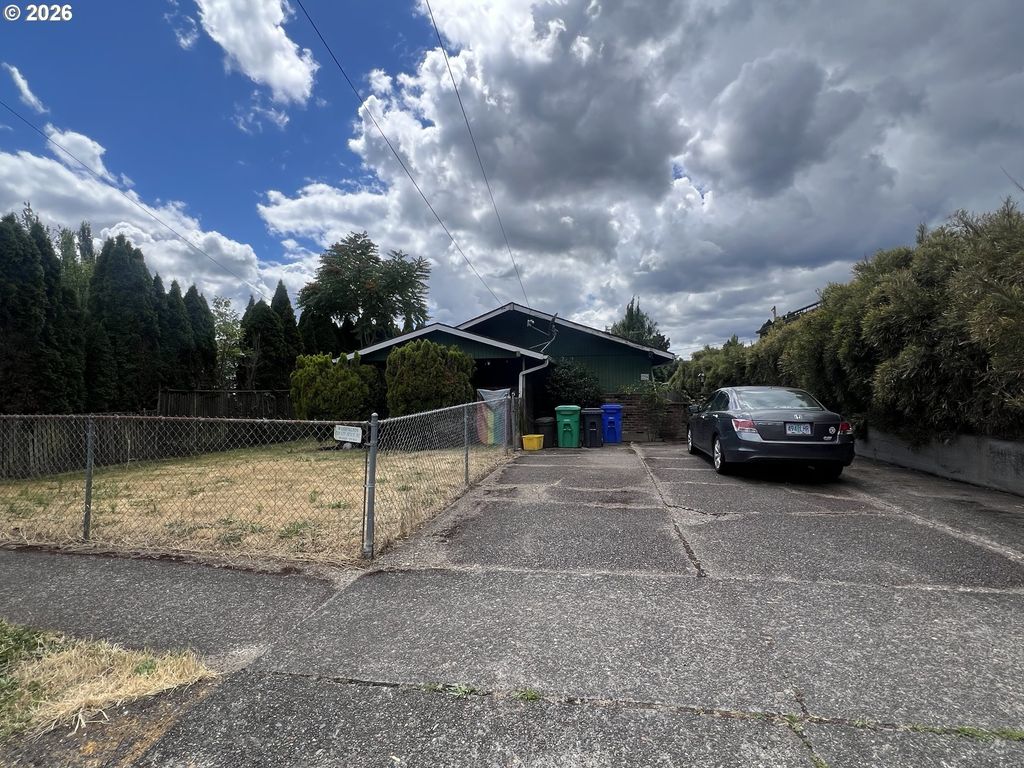4423 Se 27th Ave, Portland