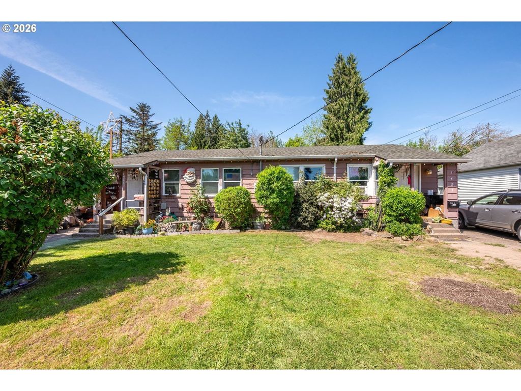 1423 S 7th Ave, Kelso