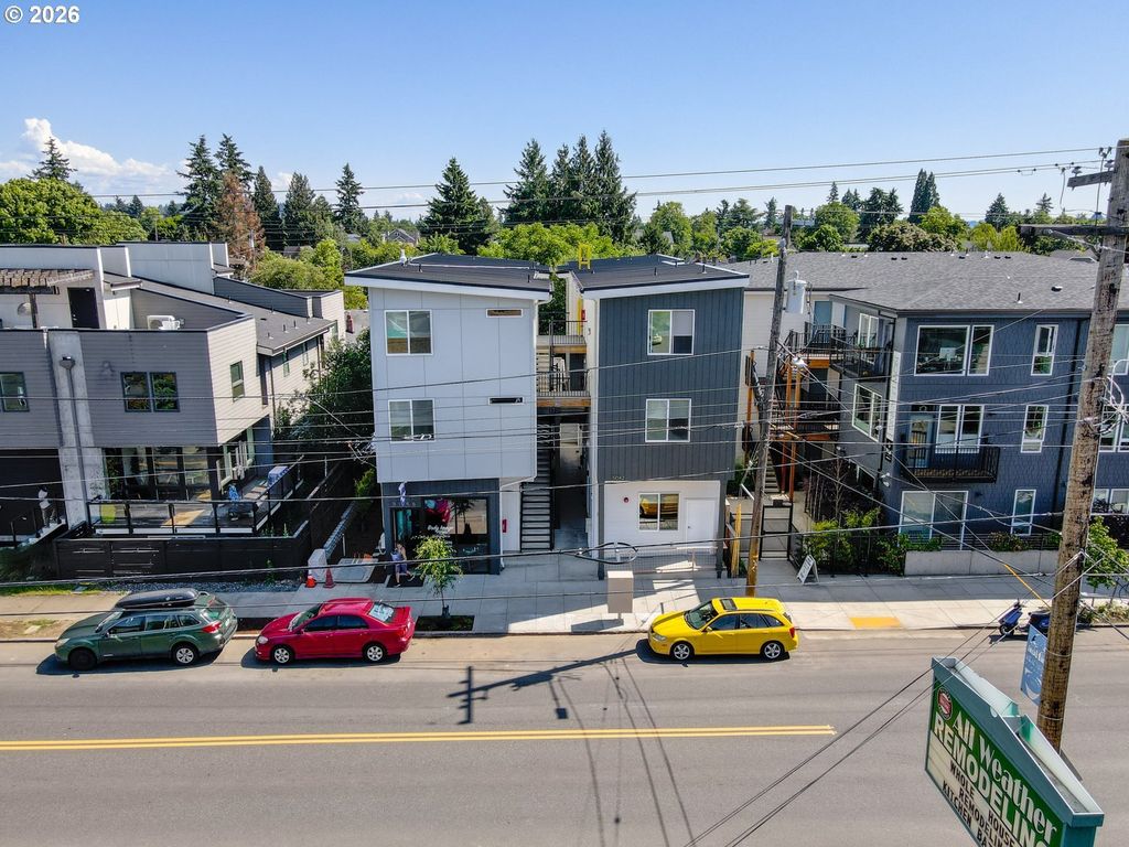 5042 Ne Fremont St, Portland