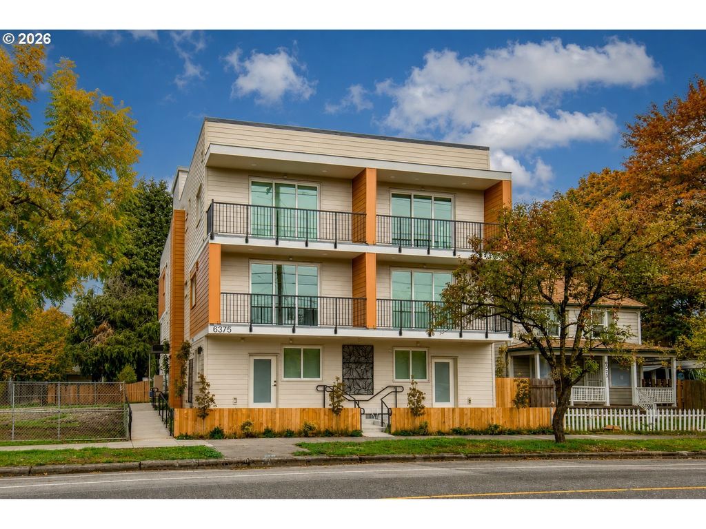 6375 N Lombard St, Portland