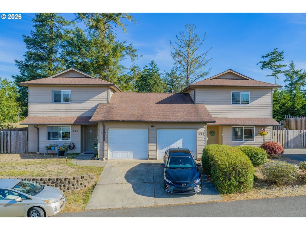 625 Clay St, Coos Bay