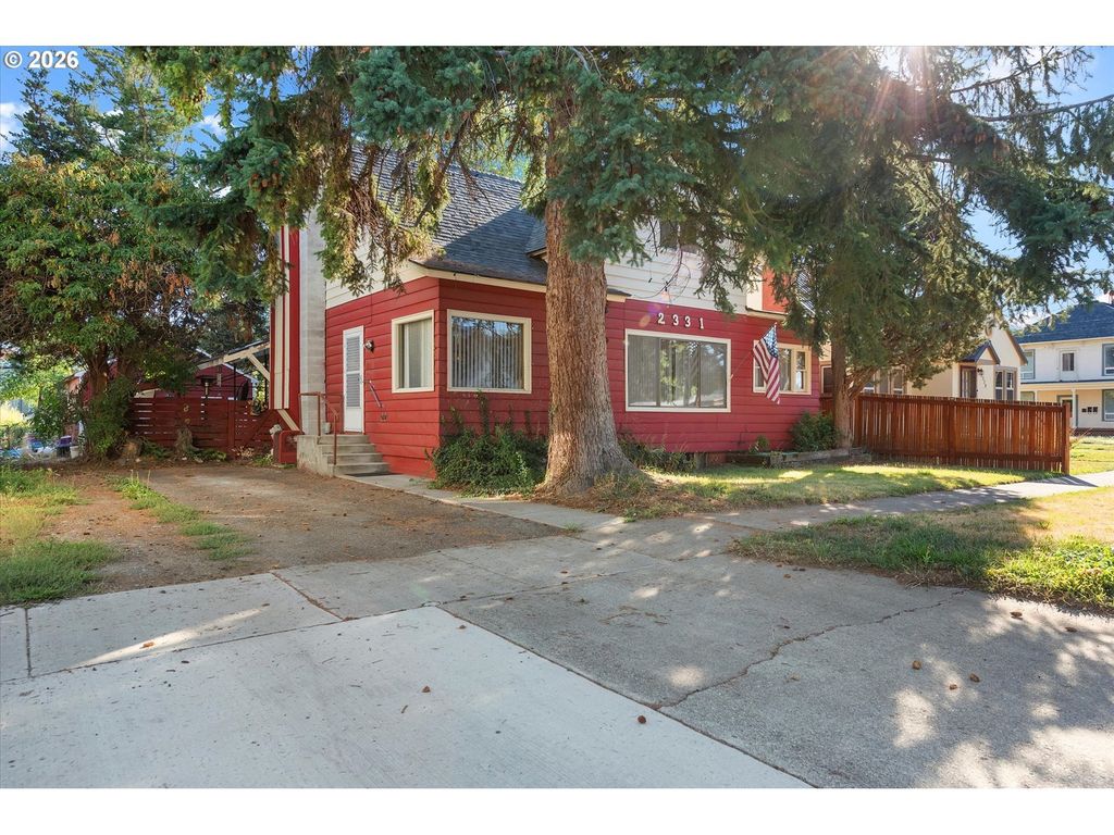 2331 Church St, Baker City
