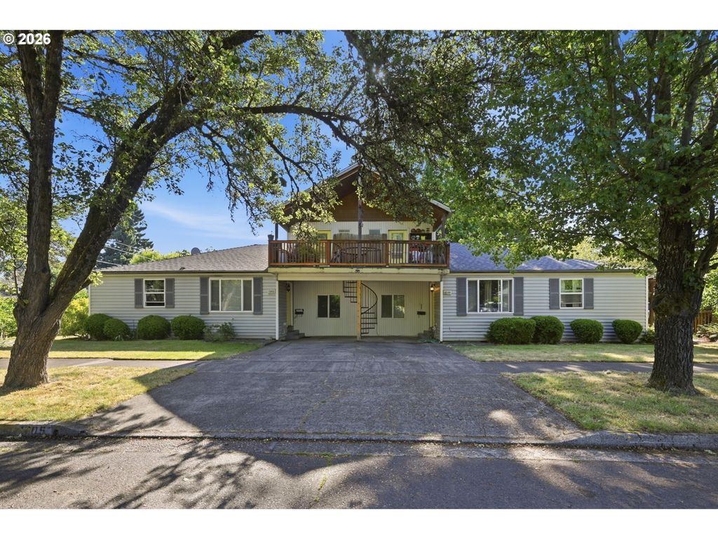 1205 Taylor St, Eugene
